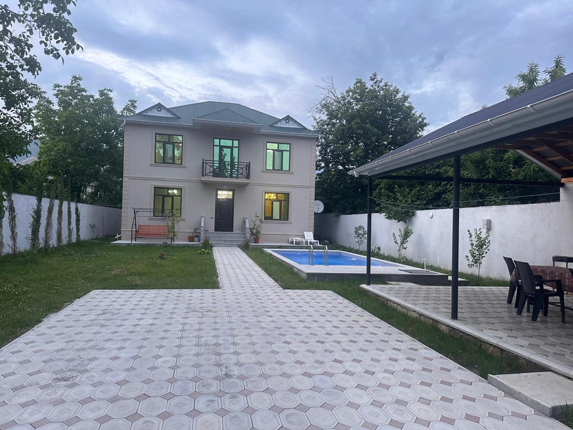 فيلا Flora Grand غابالا المظهر الخارجي الصورة